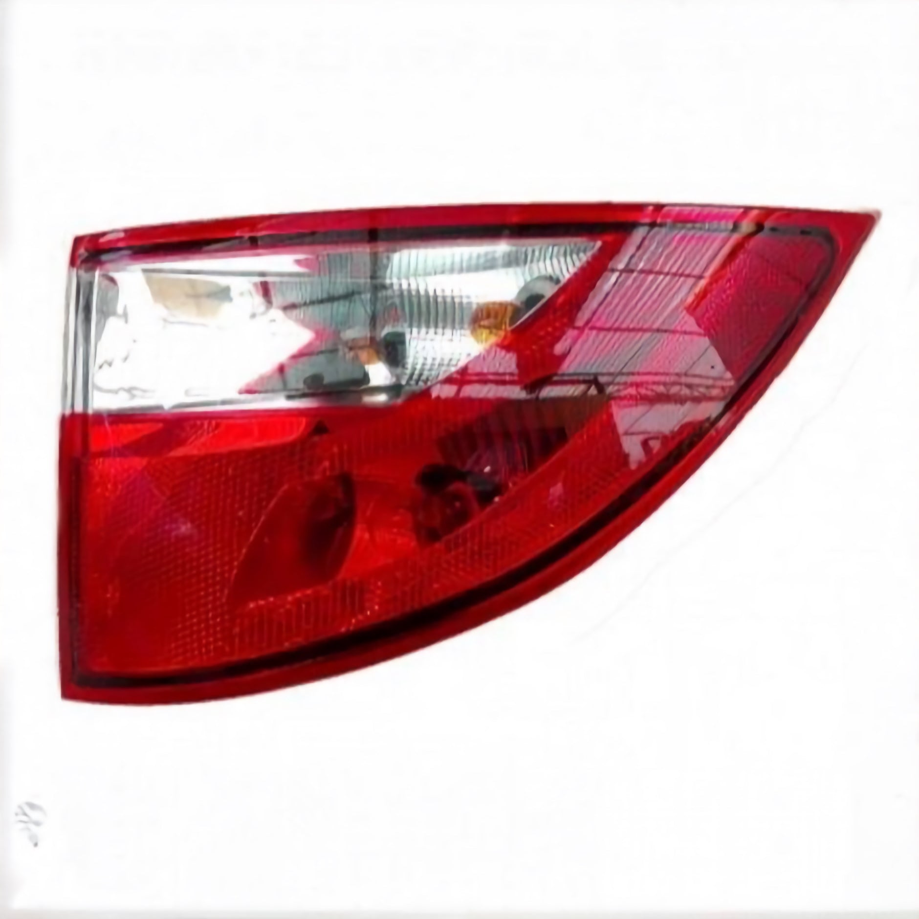 Lampa tył prawa w karoserię Aixam Sensation Emotion 2016-2023 image 0